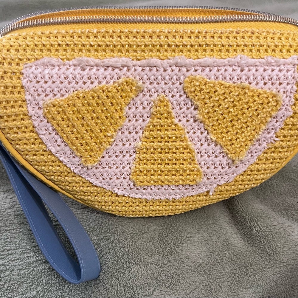 Lemon 🍋 Clutch